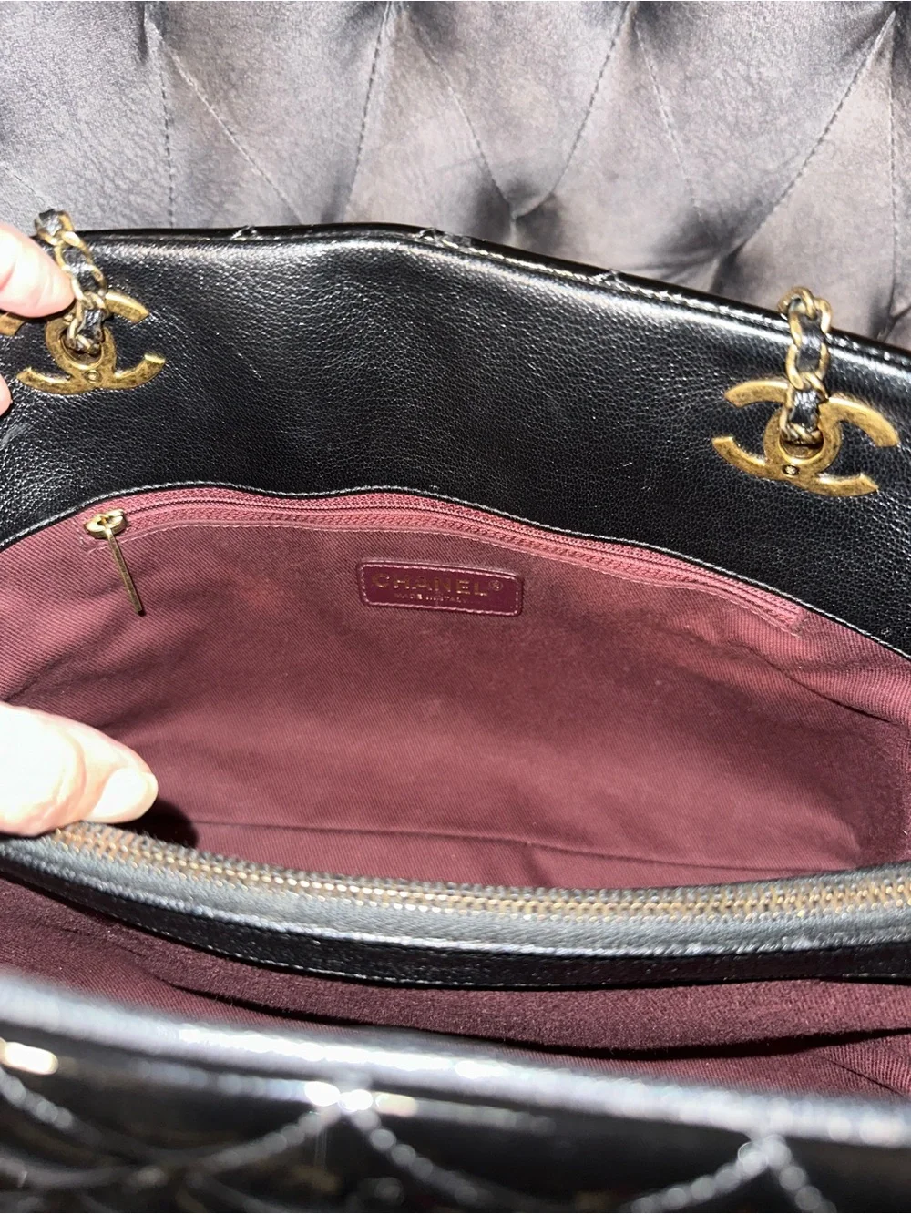 CHANEL Salzburg Quilted Patent Leather Shoulder Bag with Gold Chain Hardware